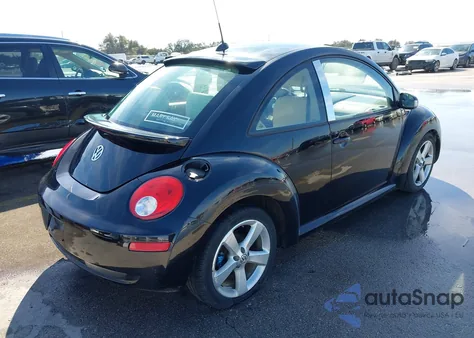 2008 Volkswagen New Beetle Black Tie Edition/Triple White from USA, damaged, VIN 3VWFW31C48M525412